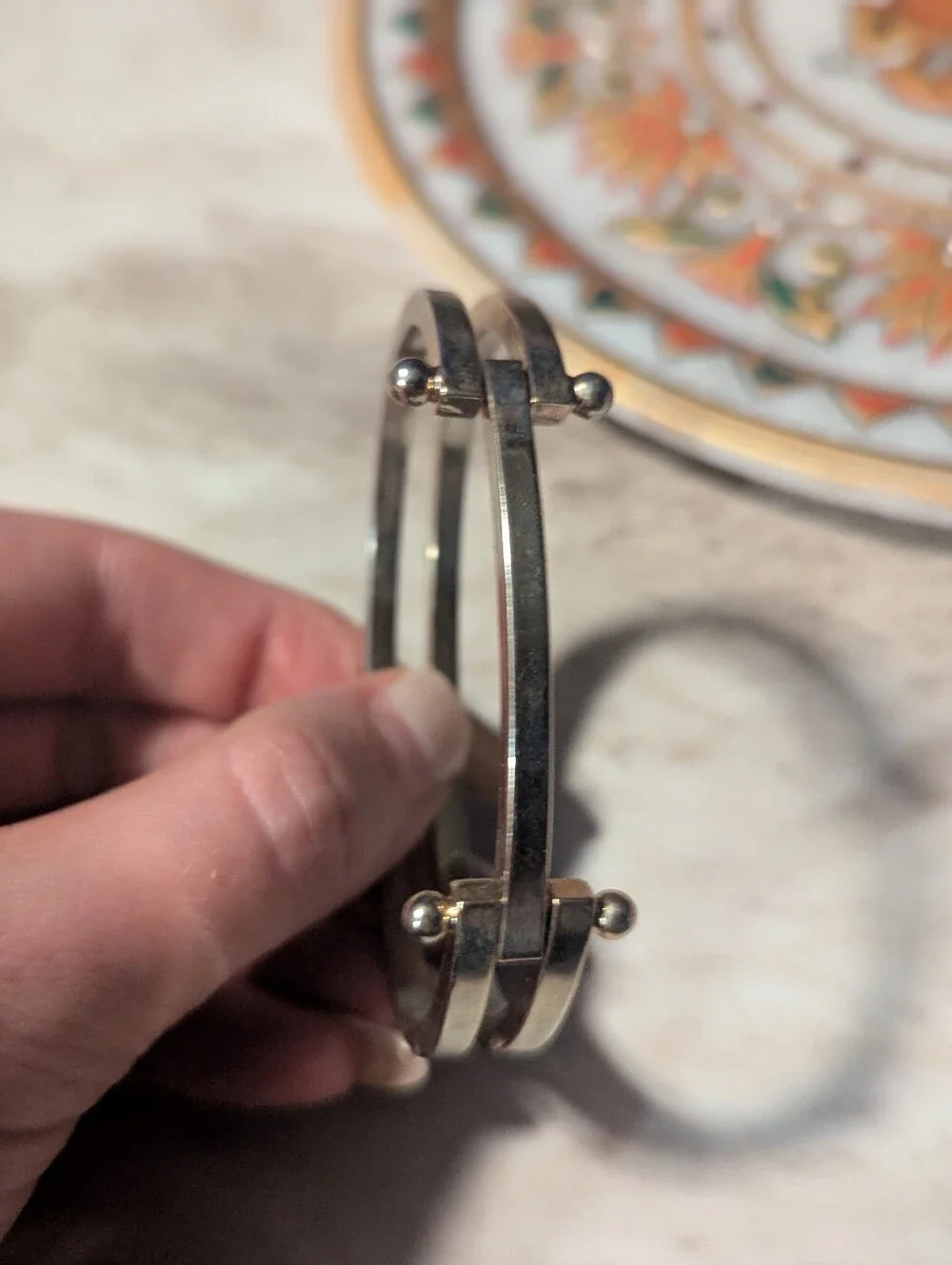 VINTAGE JAD Heavy 37g Sterling Silver Double Rail Hinged Bangle